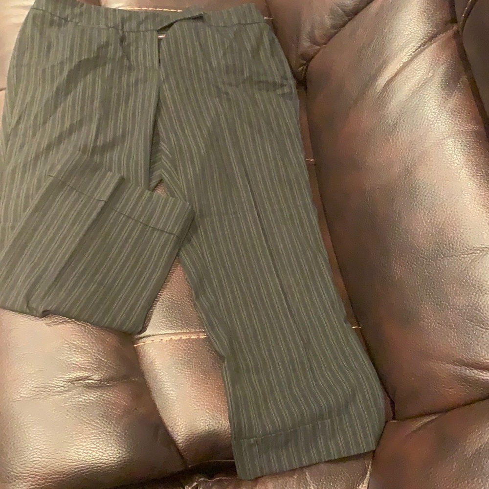 New York & company Capris